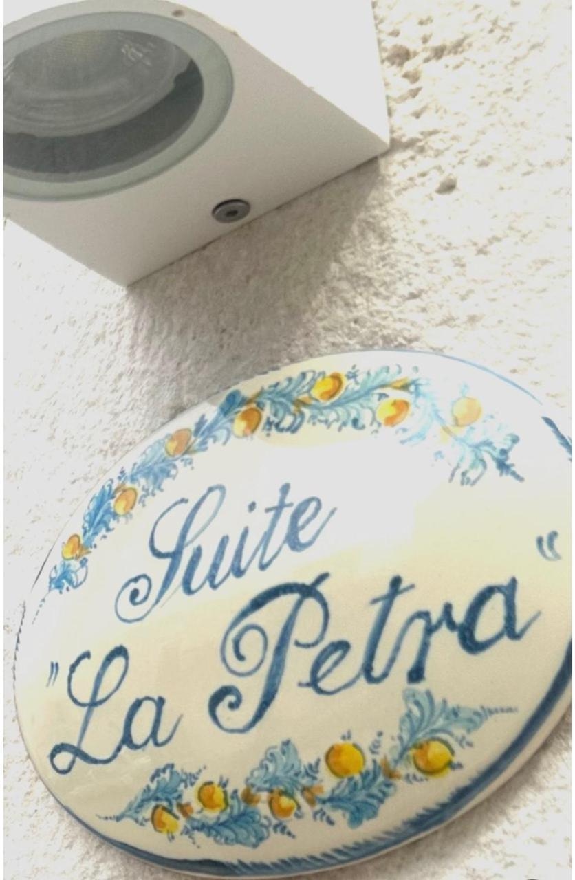 Suite La Petra Ceglie Messapica Esterno foto