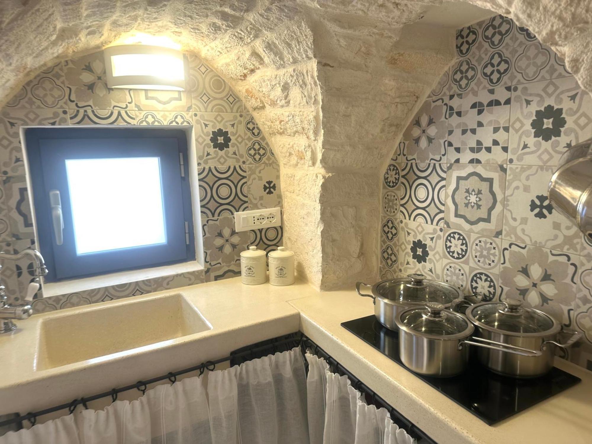 Suite La Petra Ceglie Messapica Esterno foto