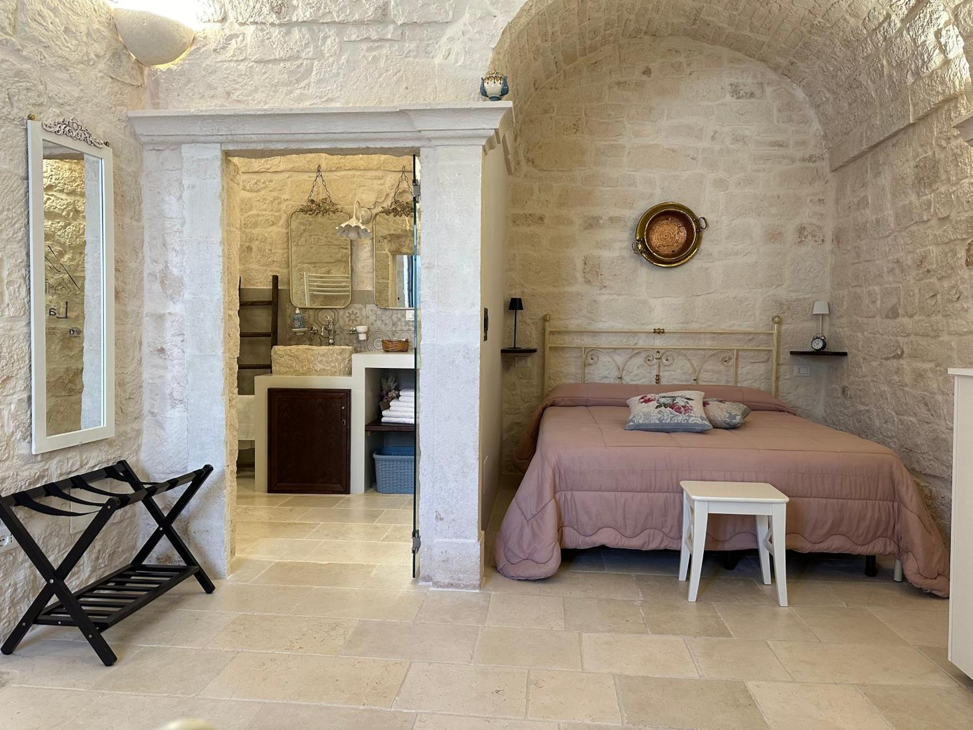 Suite La Petra Ceglie Messapica Esterno foto